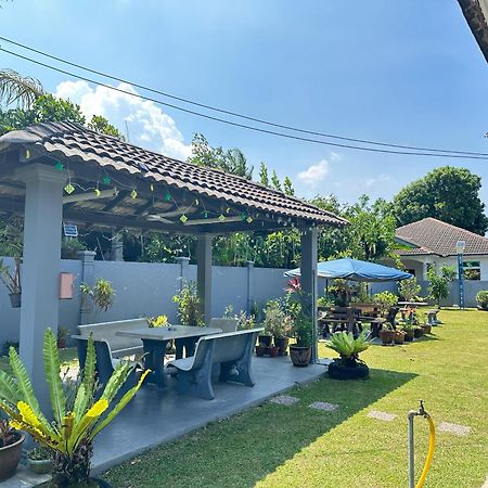 Tamu Nor Homestay กวนตัน ภายนอก รูปภาพ